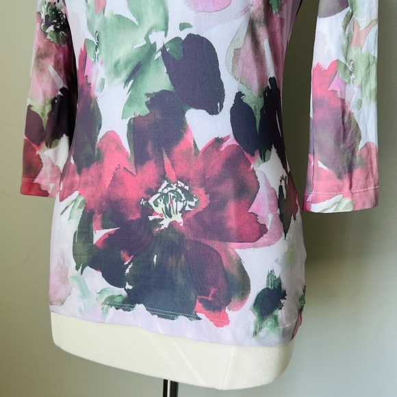 St.John Floral Satin Drape Neckline Blouse Shirt Size Small - Picture 6 of 14